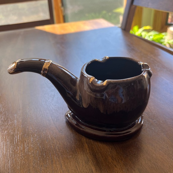 Vintage Ceramic Pipe Ashtray - Picture 2 of 4